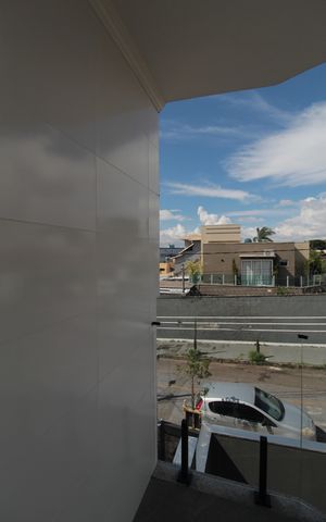 Casa à venda com 163m², 3 quartos e 2 vagasVaranda da Suite