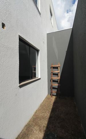 Casa à venda com 118m², 3 quartos e 1 vagaÁrea de Serviço