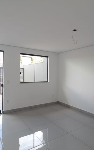 Casa à venda com 118m², 3 quartos e 1 vagaSala