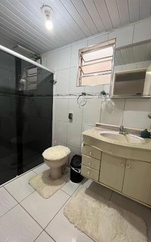 Casa à venda com 180m², 3 quartos e 2 vagas