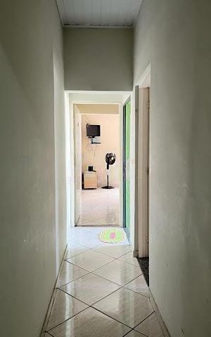 Casa à venda com 180m², 3 quartos e 2 vagas
