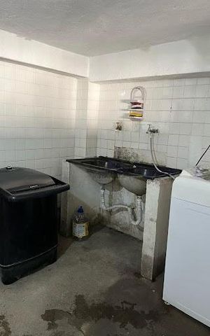 Casa à venda com 180m², 3 quartos e 2 vagas
