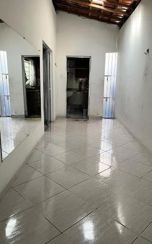 Casa à venda com 180m², 3 quartos e 2 vagas