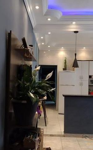 Casa à venda com 102m², 3 quartos e 5 vagas