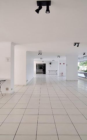 Apartamento à venda com 94m², 2 quartos e 1 vaga Apartamento à venda com 94m², 2 quartos e 1 vagaÁrea comum - Salão de festas