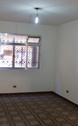 Casa para alugar com 180m², 3 quartos e 2 vagas Casa para alugar com 180m², 3 quartos e 2 vagasSala
