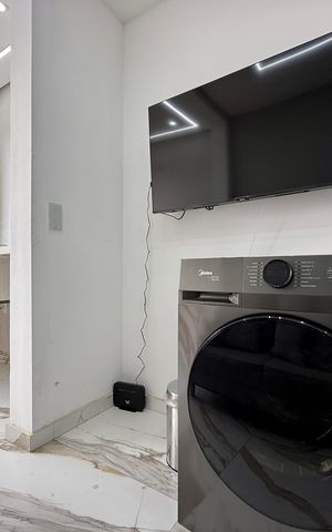 Studio para alugar com 25m², 1 quarto e sem vaga Studio para alugar com 25m², 1 quarto e sem vagaÁrea de Serviço