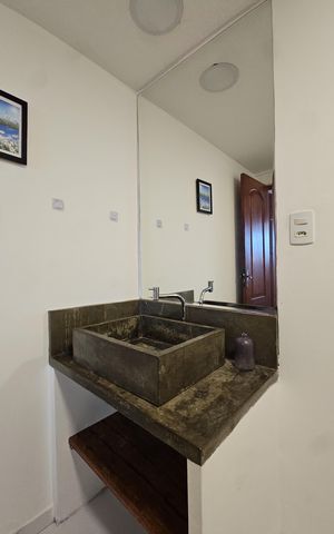 Studio para alugar com 40m², 1 quarto e sem vaga Studio para alugar com 40m², 1 quarto e sem vagaBanheiro