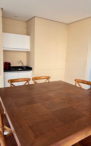Apartamento para alugar com 200m², 3 quartos e 3 vagas