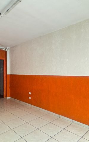 Casa à venda com 113m², 2 quartos e 1 vagaSala