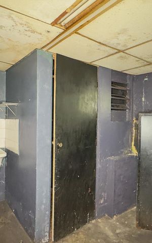 Casa à venda com 113m², 2 quartos e 1 vagaÁrea de Serviço