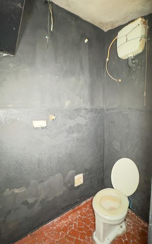Casa à venda com 113m², 2 quartos e 1 vagaÁrea de Serviço
