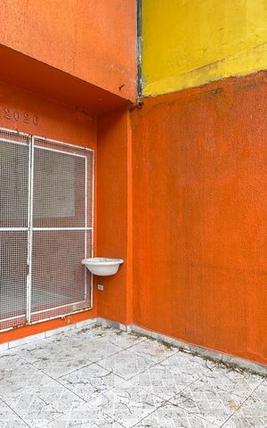 Casa à venda com 113m², 2 quartos e 1 vagaGaragem