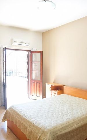 Casa para alugar com 236m², 3 quartos e 3 vagasSuíte