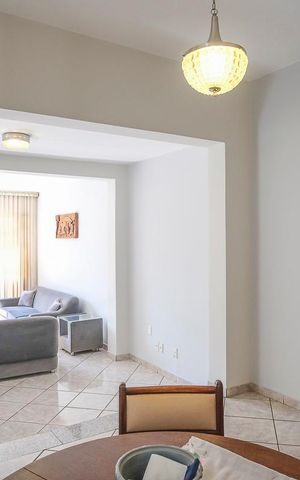 Casa para alugar com 236m², 3 quartos e 3 vagasSala