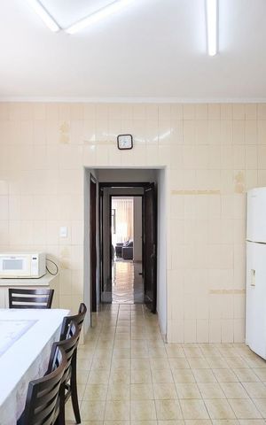 Casa para alugar com 236m², 3 quartos e 3 vagasCozinha