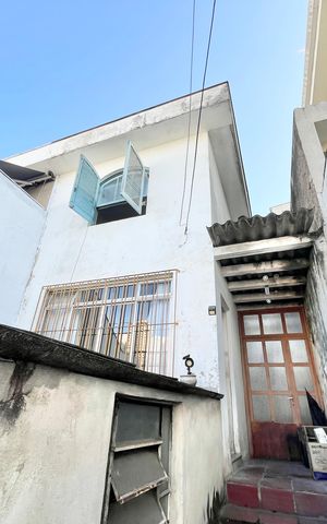 Casa à venda com 105m², 3 quartos e 1 vaga Casa à venda com 105m², 3 quartos e 1 vagaEntrada