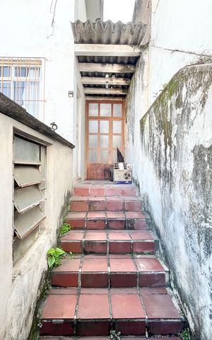 Casa à venda com 105m², 3 quartos e 1 vaga Casa à venda com 105m², 3 quartos e 1 vagaEntrada