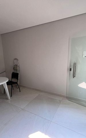 Casa à venda com 210m², 3 quartos e 2 vagas Casa à venda com 210m², 3 quartos e 2 vagasQuarto