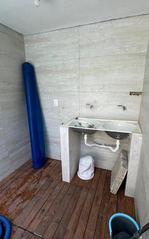 Casa à venda com 210m², 3 quartos e 2 vagas Casa à venda com 210m², 3 quartos e 2 vagasÁrea de serviço