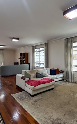 Apartamento à venda com 234m², 3 quartos e 2 vagas