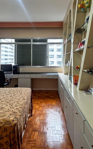 Apartamento à venda com 234m², 3 quartos e 2 vagas