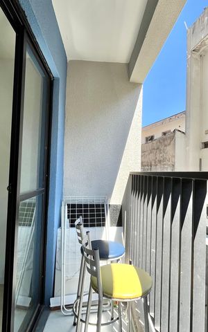 Apartamento à venda com 39m², 2 quartos e sem vaga Apartamento à venda com 39m², 2 quartos e sem vagaVaranda