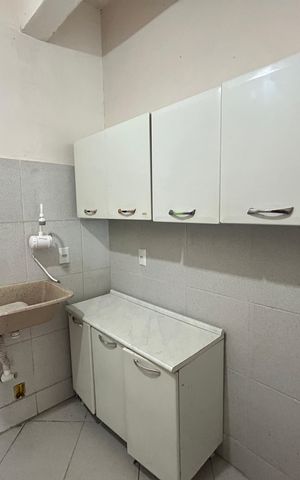Casa à venda com 390m², 4 quartos e 2 vagasÁrea de Serviço