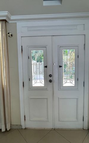 Casa à venda com 390m², 4 quartos e 2 vagasDetalhe da Sala