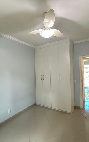 Casa à venda com 390m², 4 quartos e 2 vagasQuarto 1