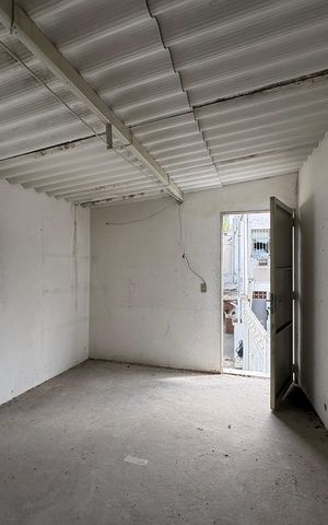 Casa à venda com 189m², 4 quartos e 4 vagas Casa à venda com 189m², 4 quartos e 4 vagasQuarto de Serviço