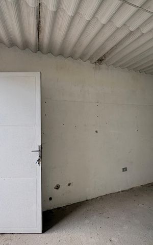 Casa à venda com 189m², 4 quartos e 4 vagas Casa à venda com 189m², 4 quartos e 4 vagasQuarto de Serviço