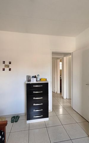 Casa à venda com 189m², 4 quartos e 4 vagas Casa à venda com 189m², 4 quartos e 4 vagasQuarto 1