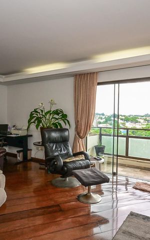 Apartamento à venda com 170m², 4 quartos e 3 vagasSala