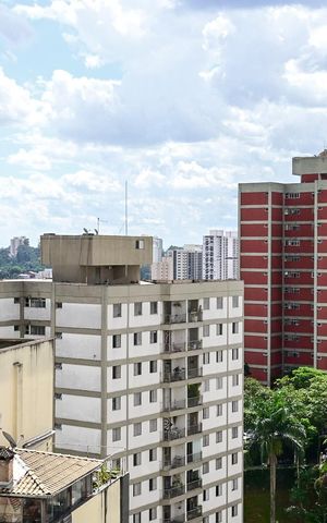 Apartamento à venda com 170m², 4 quartos e 3 vagasVista da Suíte 3