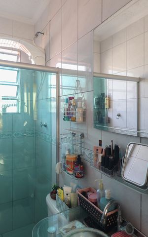 Casa à venda com 192m², 4 quartos e 2 vagas Casa à venda com 192m², 4 quartos e 2 vagasBanheiro da Suíte 2