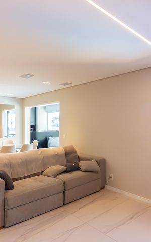 Apartamento à venda com 136m², 3 quartos e 2 vagas Apartamento à venda com 136m², 3 quartos e 2 vagasSala