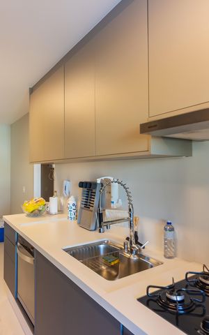 Apartamento à venda com 136m², 3 quartos e 2 vagas Apartamento à venda com 136m², 3 quartos e 2 vagasCozinha