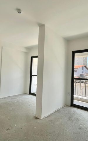 Apartamento à venda com 40m², 1 quarto e sem vaga Apartamento à venda com 40m², 1 quarto e sem vagaSala/Quarto