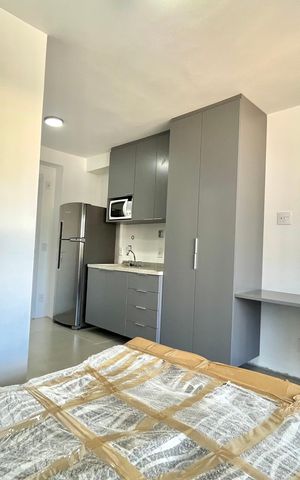 Studio à venda com 25m², 1 quarto e sem vaga Studio à venda com 25m², 1 quarto e sem vagaSala/Quarto