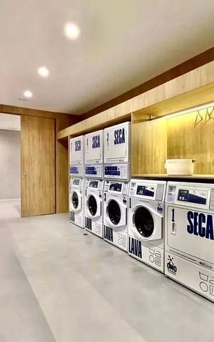 Studio à venda com 25m², 1 quarto e sem vaga Studio à venda com 25m², 1 quarto e sem vagaÁrea comum