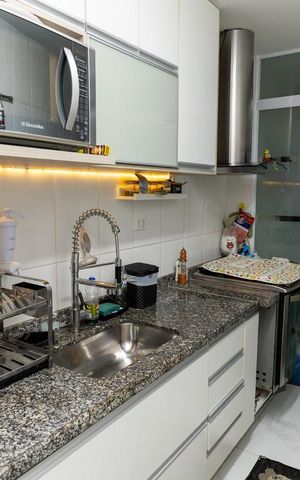 Apartamento à venda com 74m², 2 quartos e 1 vaga Apartamento à venda com 74m², 2 quartos e 1 vagaCozinha