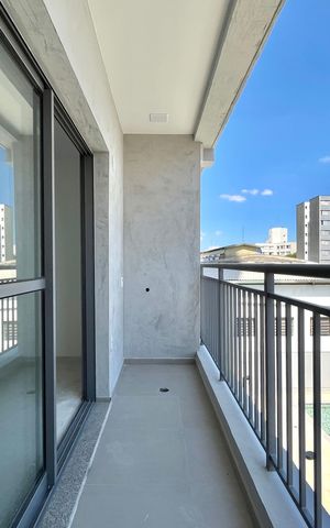 Apartamento à venda com 35m², 1 quarto e sem vaga Apartamento à venda com 35m², 1 quarto e sem vagaVaranda