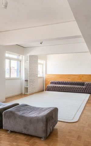 Apartamento para alugar com 164m², 3 quartos e 2 vagas Apartamento para alugar com 164m², 3 quartos e 2 vagasSala