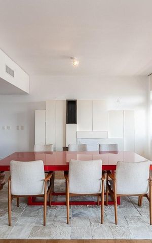 Apartamento para alugar com 164m², 3 quartos e 2 vagas Apartamento para alugar com 164m², 3 quartos e 2 vagasSala
