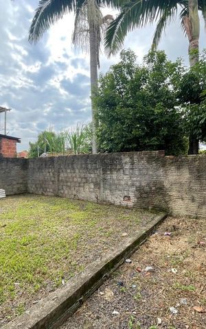Casa à venda com 54m², 2 quartos e sem vaga