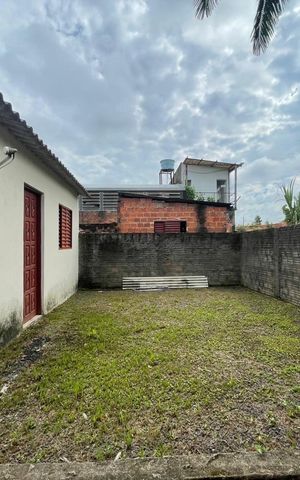 Casa à venda com 54m², 2 quartos e sem vaga