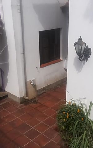 Casa para alugar com 235m², 5 quartos e 3 vagas Casa para alugar com 235m², 5 quartos e 3 vagasÁrea externa