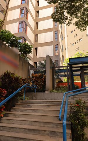 Apartamento à venda com 175m², 2 quartos e 2 vagasFachada