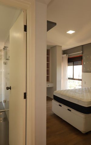 Apartamento à venda com 175m², 2 quartos e 2 vagasSuíte 1